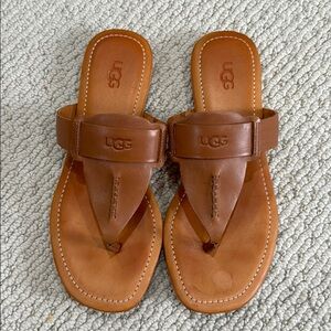 UGG Sandals Like NEW